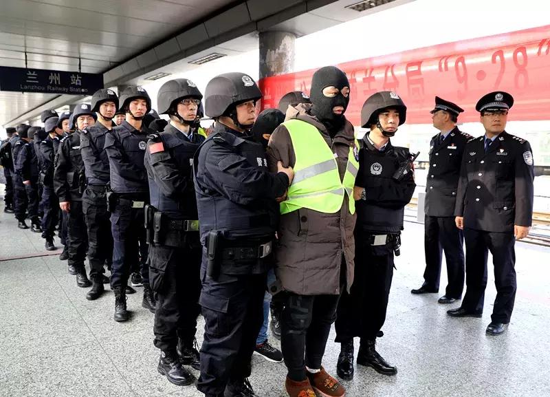 最新电诈大揭秘🚫⚠️ 警惕身边的诈骗风险!