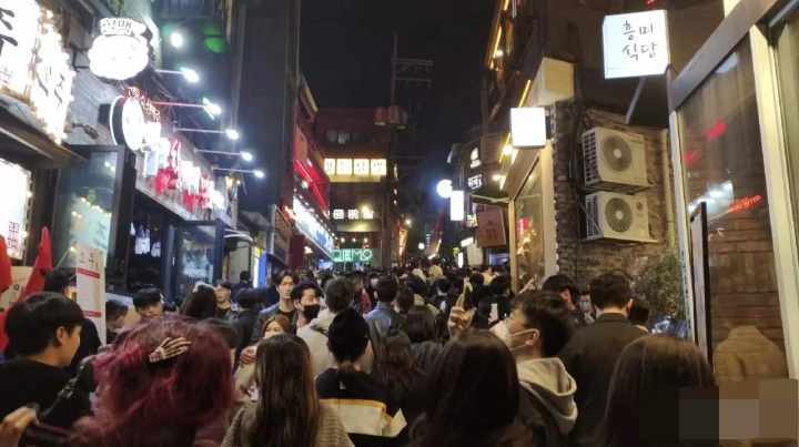 疫情最新中央,巷弄深处的独特风味探秘