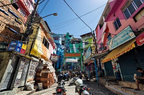 最新病况人数,小巷深处的特色小店探秘