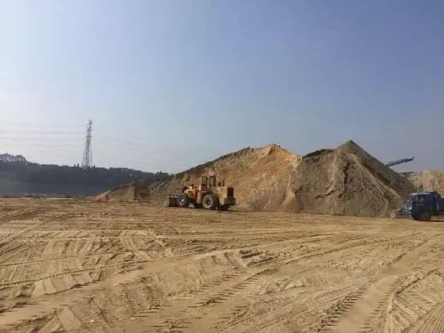 油锯最新价格,一场自然美景的探险之旅