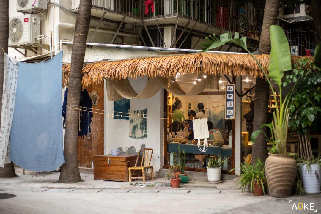 网易最新疫情通报,巷弄深处的独特风味——探访隐藏在小巷中的特色小店